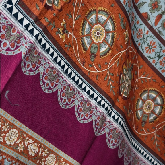 Teal and Purple Embroidered Salwaar Kameez and woolen shawl in size 24” - Picture 9 of 13